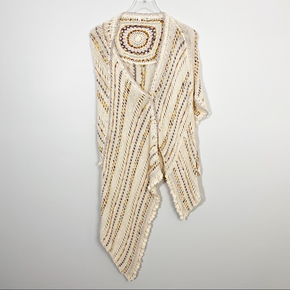Anthropologie Accessories - ANTHROPOLOGIE Moth Crochet Wrap Shawl Cream Boho